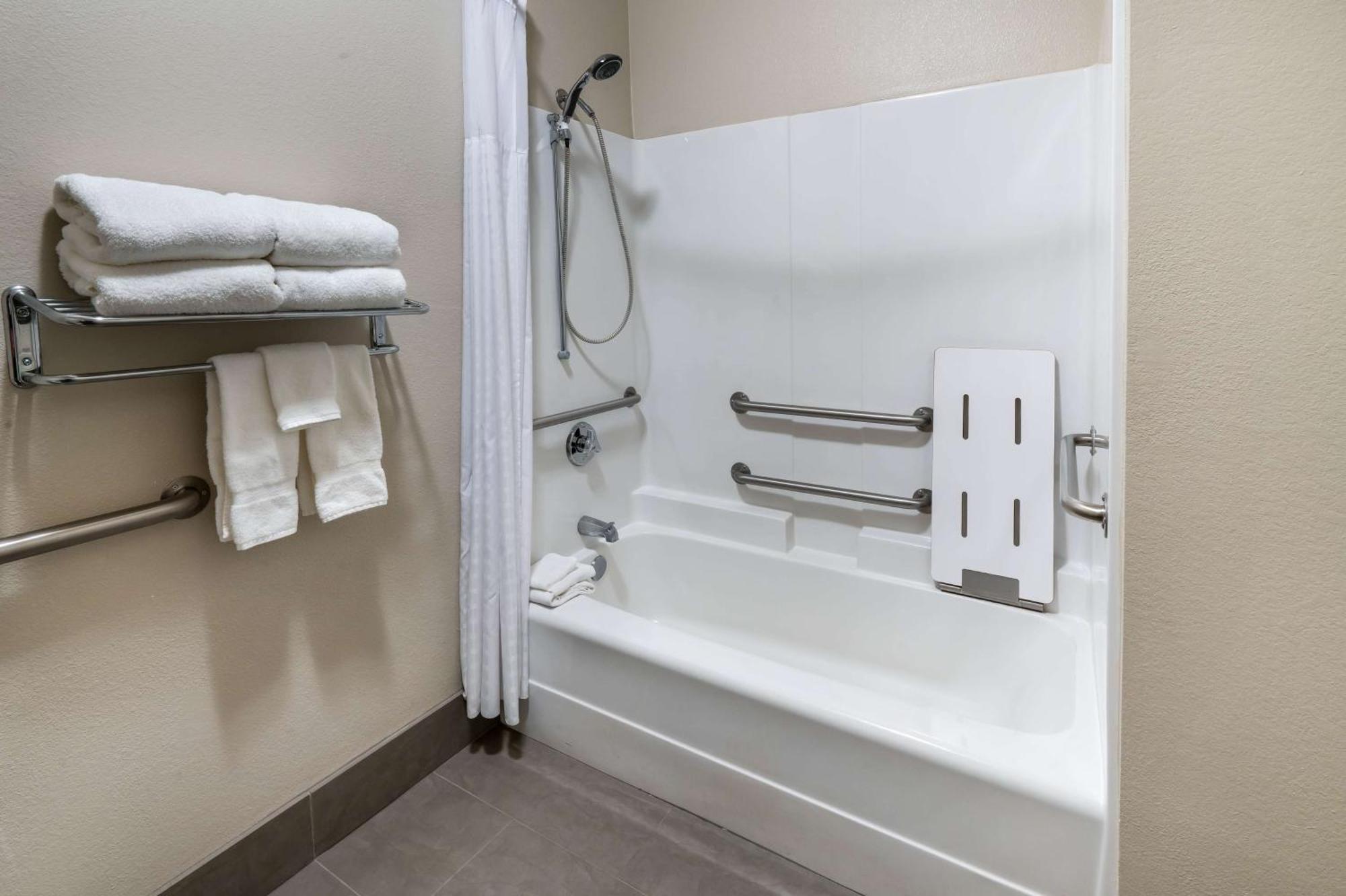 Western Kalispell/glacier Park West & 2*